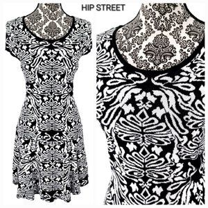 ELLE SS Scoop Neck Medallion Print Cotton Blend Sweater Knit Fit & Flare Dress L